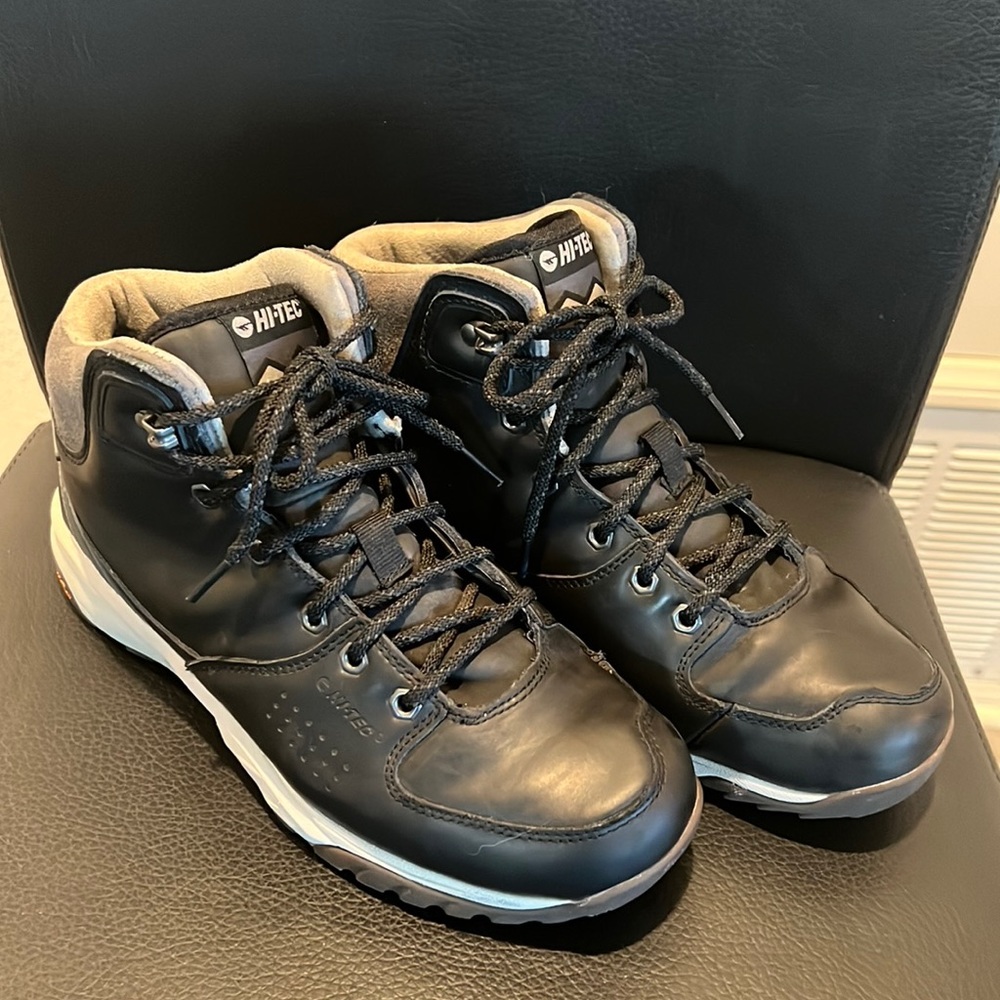 Hi-Tec Wild-Life womens waterproof leather hiking boots size 9m